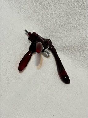 Handheld Can Opener in Deep Burgundy